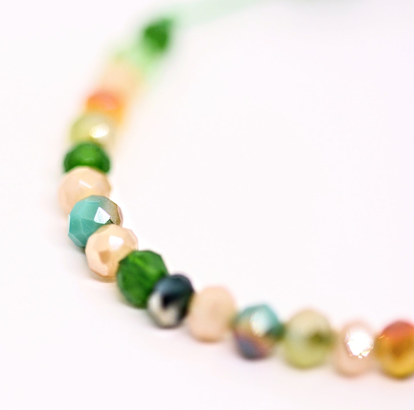 SPECIAL EDITION GLASS BEAD BRACELET